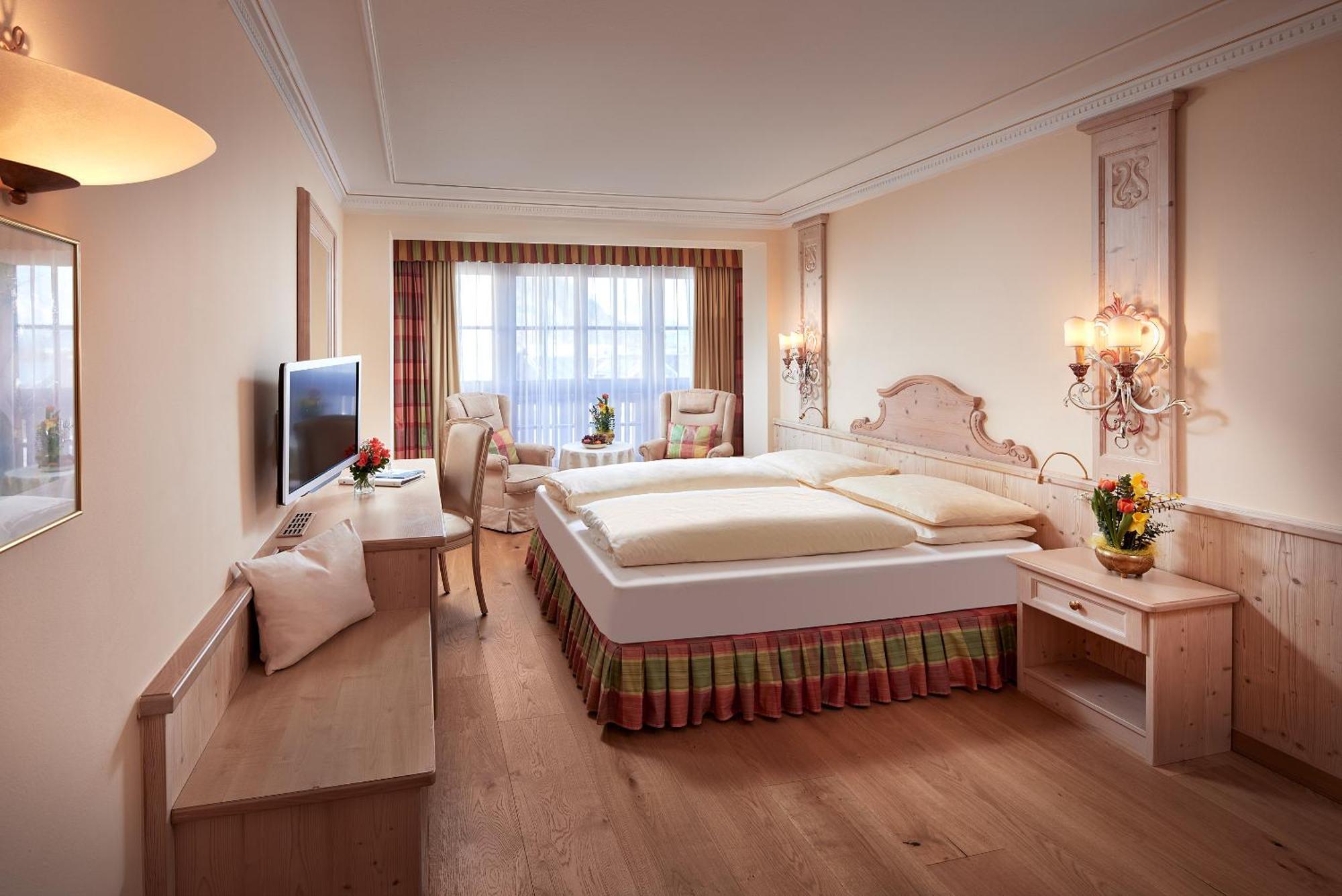 Salzburgerhof, Das 5-Sterne Hotel Von Zell Am See Exterior foto